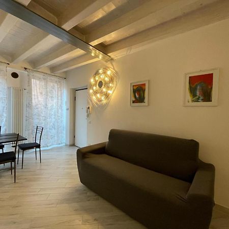 Dimora San Giulio Apartment Bonate Sotto Exterior photo